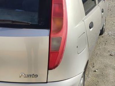 usado Fiat Punto 1910 jtd bom motor