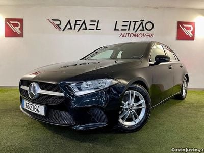 Usado Mercedes A160 Style 95 HP (69 kW) 2019 Preto Citadino