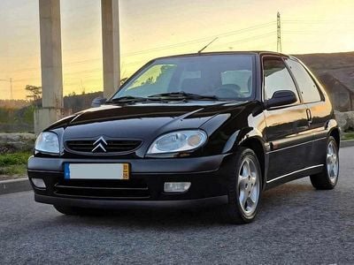 Preto Usado 2001 Citroën Saxo Citadino | € 10.000