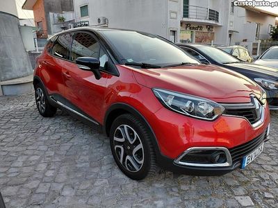 Vermelho Usado 2016 Renault Captur SUV | € 11.900 (Preço justo)
