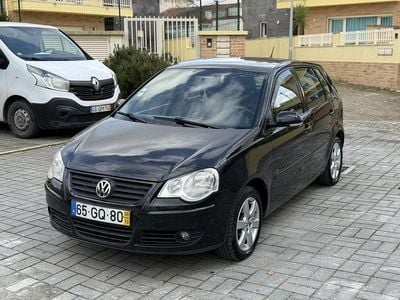 Usado 2008 VW Polo Sedan | € 3.850 (Super Preço)