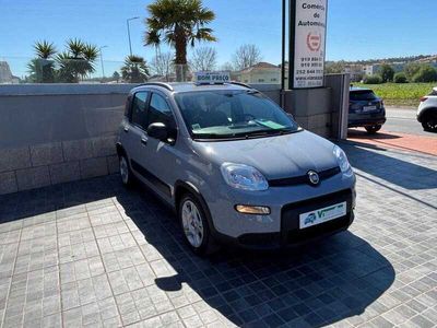 Cinzento Usado 2022 Fiat Panda Citadino | € 12.690 (Preço elevado)