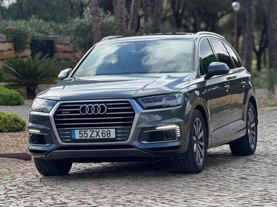 Usado Audi Q7 S-Line 374 HP (275 kW) 2017 Cinza SUV