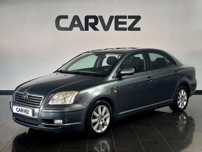 Cinzento Usado 2004 Toyota Avensis Sedan | € 6.900