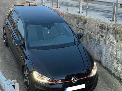 Usado VW Golf VII GTI 245 HP (180 kW) 2019 Preto