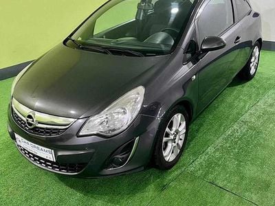Cinzento Usado 2011 Opel Corsa Citadino | € 5.990 (Bom preço)