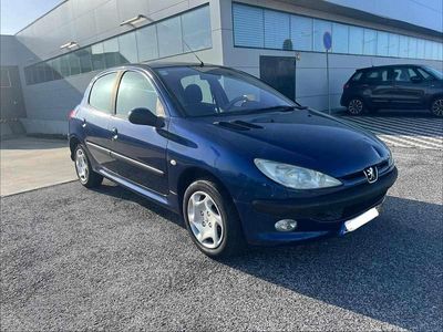 Usado Peugeot 206 60 HP (44 kW) 2003 Azul Citadino