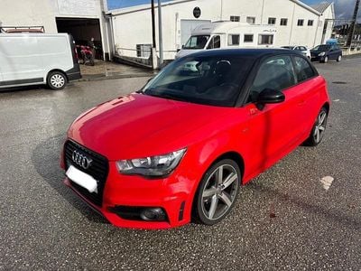 Usado Audi A1 S-Line 90 HP (66 kW) 2014 Vermelho Citadino