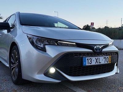 Usado Toyota Corolla Hybrid Comfort 122 HP (89 kW) 2019 Sedan