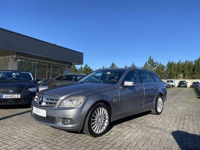Usado Mercedes C220 170 HP (125 kW) 2009 Sedan