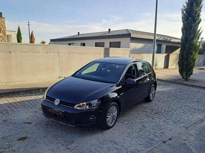 Usado VW Golf VII Highline 150 HP (110 kW) 2014 Preto Citadino