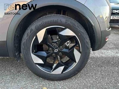 Cinzento Usado 2024 Renault Captur Techno SUV | € 21.490 (Preço justo)