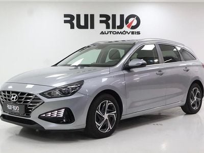 Usado Hyundai i30 Style 120 HP (88 kW) 2022 Cinza Carrinha