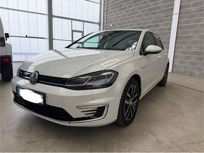 VW e-Golf