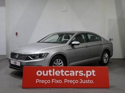 Usado VW Passat 120 HP (88 kW) 2019 Cinzento mauve metalizado Sedan