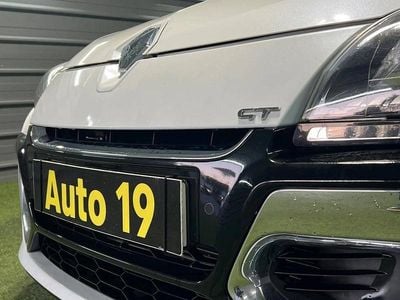 Usado Renault Mégane III 110 HP (80 kW) 2013 Branco Coupé