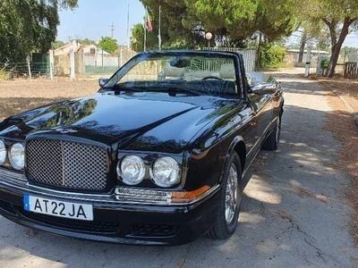 Preto Usado 2001 Bentley Azure Cabrios | € 115.000