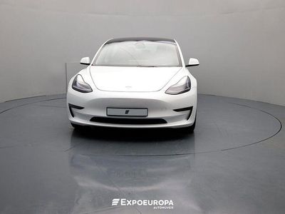 Branco Usado 2023 Tesla Model 3 Sedan | € 34.990 (Preço elevado)