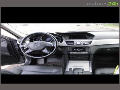 usado Mercedes E200 ClasseBlueTEC Classic Auto.