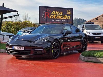 Usado Porsche Panamera 462 HP (339 kW) 2019 Preto