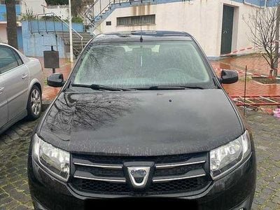 Usado Dacia Sandero 90 HP (66 kW) 2013 Sedan
