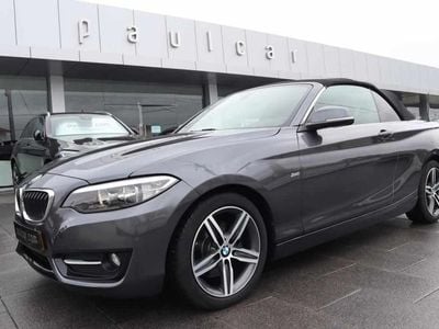 BMW 225