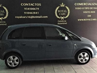 Usado Opel Meriva 75 HP (55 kW) 2008 Cinza antracite Monovolume