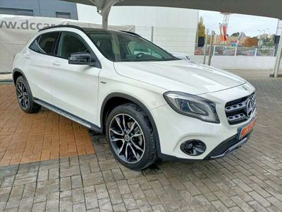 Mercedes GLA200