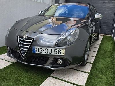 Usado 2015 Alfa Romeo Giulietta Distinctive Sedan | € 9.995