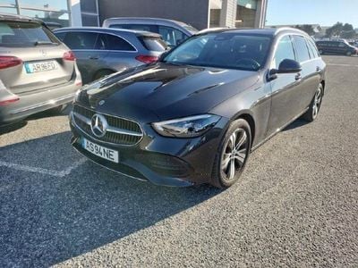 Cinzento graphite Usado 2022 Mercedes C220 | € 49.900 (Caro)