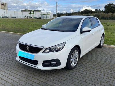 Usado Peugeot 308 Style 130 HP (95 kW) 2018 Branco