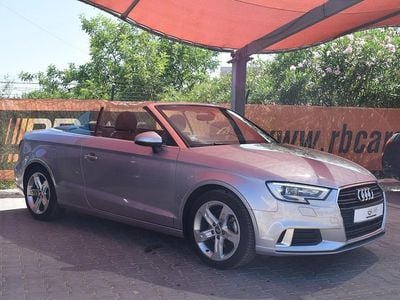 Usado Audi A3 Cabriolet Sport 116 HP (85 kW) 2017 Cinza Cabrios