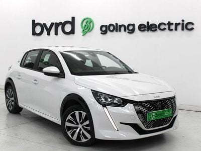 Branco Usado 2020 Peugeot e-208 Active Citadino | € 13.900 (Preço justo)