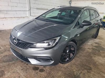 usado Opel Astra 1.5 D S&S Ultimate