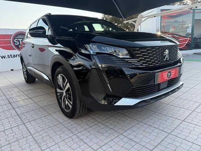 Preto Usado 2024 Peugeot 5008 Monovolume | € 30.950 (Preço justo)