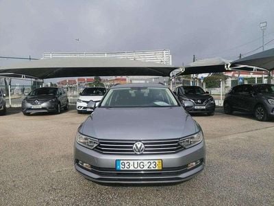Usado VW Passat 120 HP (88 kW) 2018 Cinza Carrinha