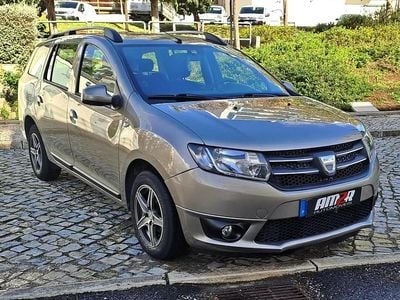 Usado Dacia Logan MCV Comfort 90 HP (66 kW) 2014 Cinzento Carrinha