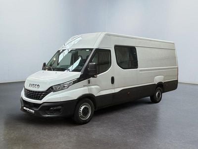 Usado Iveco Daily 136 HP (100 kW) 2022 Branco