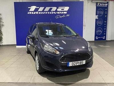 Cinzento Usado 2014 Ford Fiesta Citadino | € 11.800 (Caro)