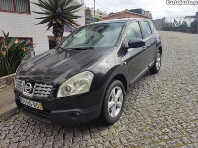 Usado Nissan Qashqai 110 HP (80 kW) 2009 Preto SUV