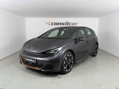 Cinza Usado 2023 Cupra Born e-Boost Citadino | € 26.890 (Preço justo)