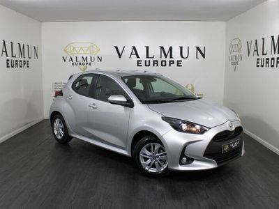 usado Toyota Yaris 1.5 VVT-i Exclusive