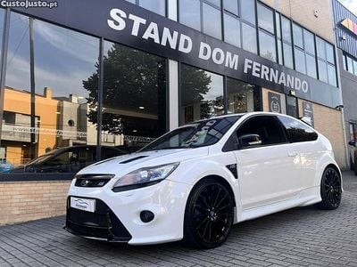 Usado Ford Focus RS 305 HP (224 kW) 2010 Branco Citadino