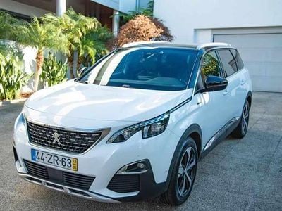Usado Peugeot 5008 131 HP (96 kW) 2019 Branco Citadino