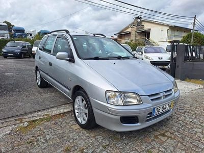 Cinzento Usado 2002 Mitsubishi Space Star Van | € 2.500