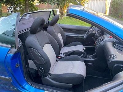 Azul Usado 2001 Peugeot 206 Cabrios | € 2.650 (Preço justo)
