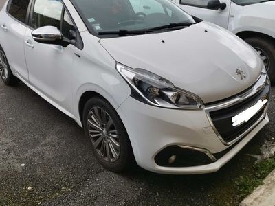 usado Peugeot 208 1.6 Style 2016