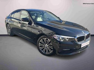 Usado BMW 520 Sport Line 190 HP (139 kW) 2019 Preto Sedan
