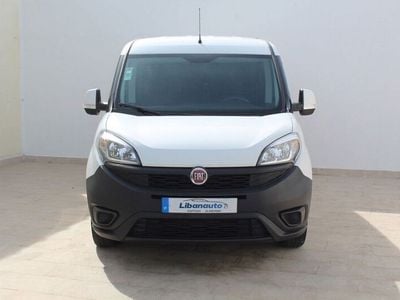 Branco Usado 2018 Fiat Doblò Monovolume | € 12.500 (Caro)