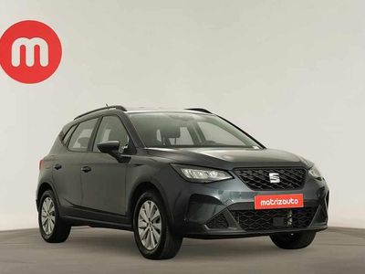 Cinzento Usado 2024 Seat Arona SUV | € 18.999 (Preço elevado)